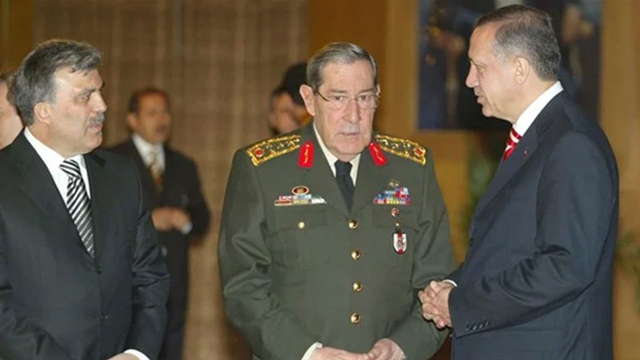 Eşi başörtülüler cumhurbaşkanı olamazmış! Demokrasiye kurşunun 19. Yılı