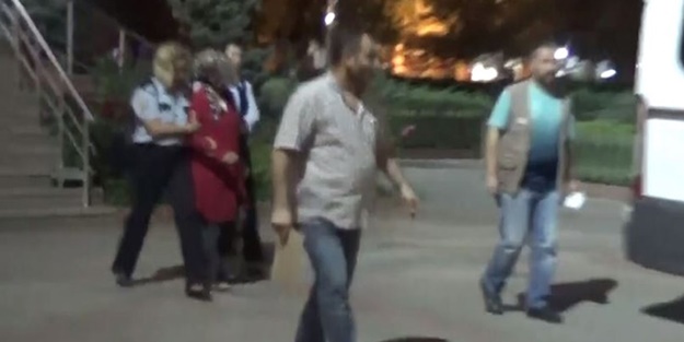 Eşi mi öldürdü? Polis memuru evinde ölü bulundu