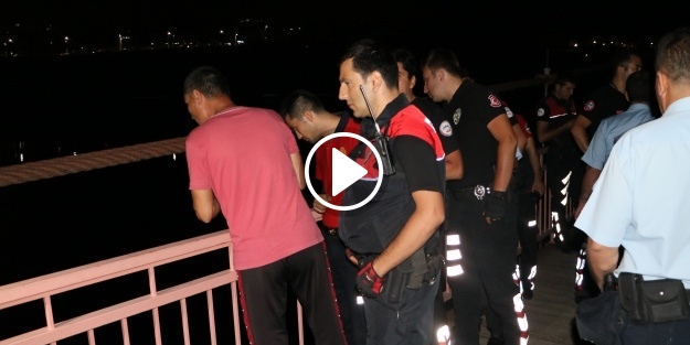 Eşine mesaj bırakıp intihar etti