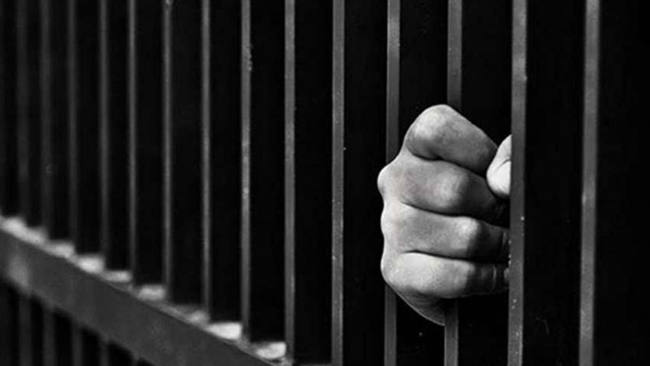 Eşini benzin döküp yakmıştı! Yeniden aynı cezaya çarptırıldı