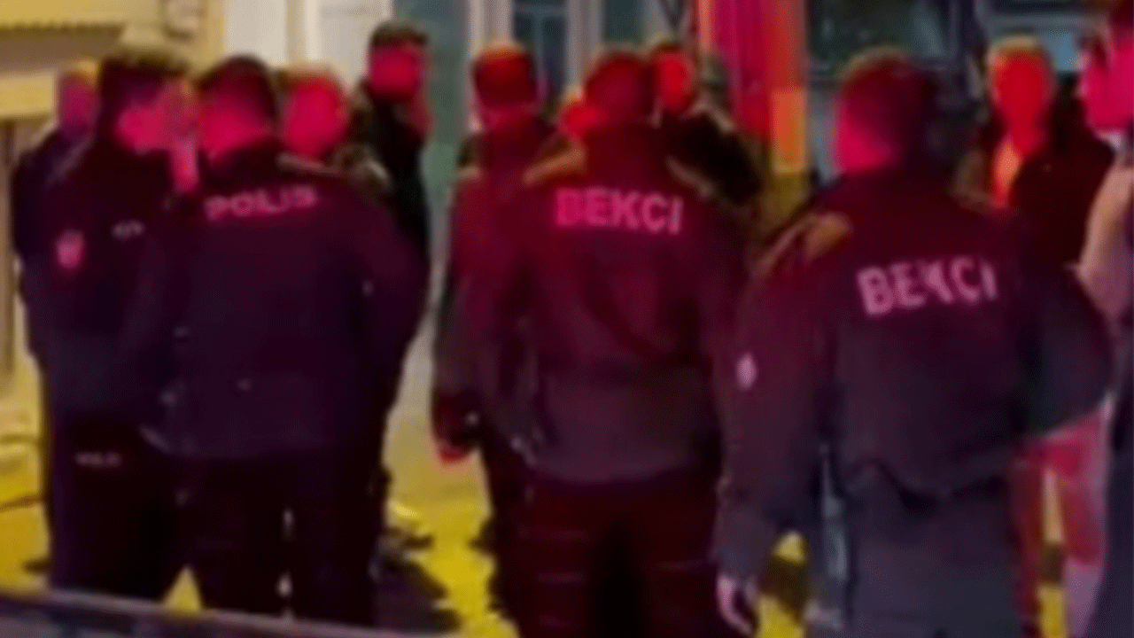 Eşini benzinle yakmak üzereyken polis son anda yetişti!