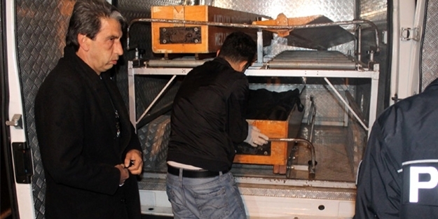 Eşini vurdu, intihar etti