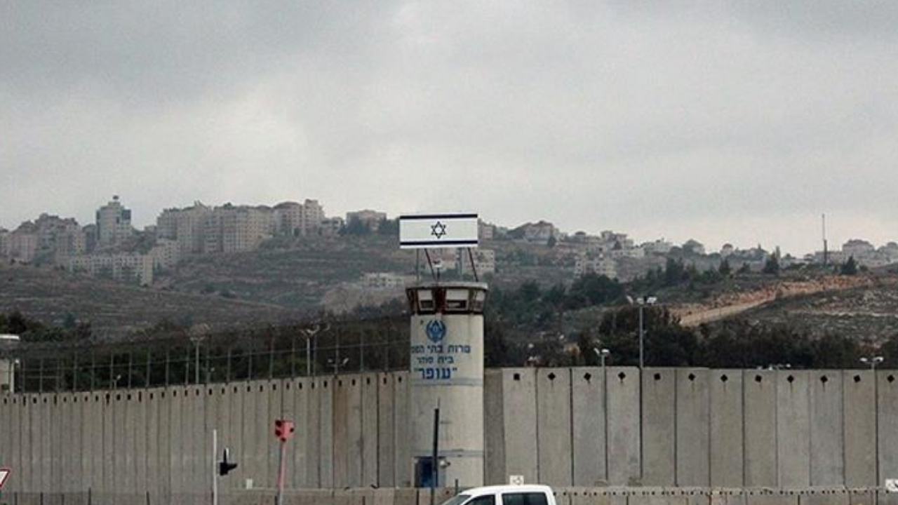 Esir takasında flaş gelişme! Ofer Hapishanesi’ne nakil başladı!