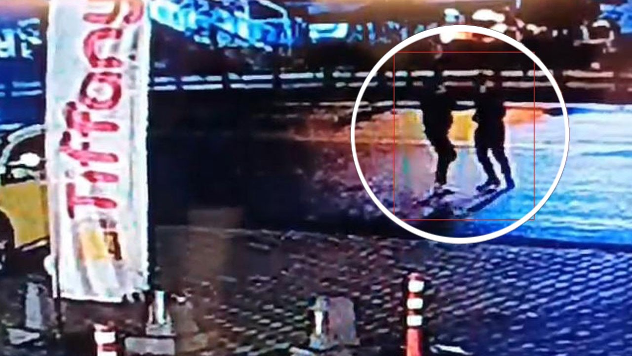 Eşiyle yürüyordu, tanımadığı kişi tarafından bıçaklandı