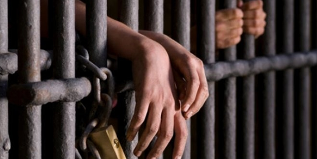 Eski Adalet Bakanı: 'MHP'li faşistleri ve Refahlıları mı işe alacaktım?'