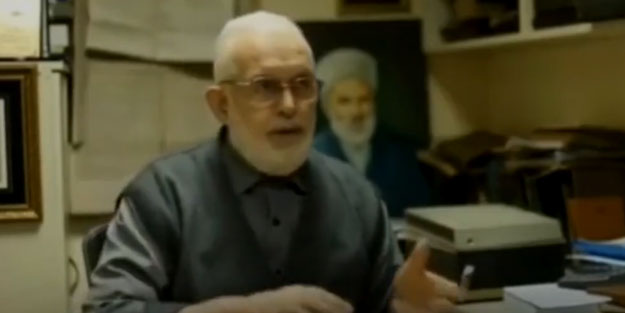 Eski alfabe düşmanlığı isyan ettirdi: Türk olarak bunu içime sindiremiyorum