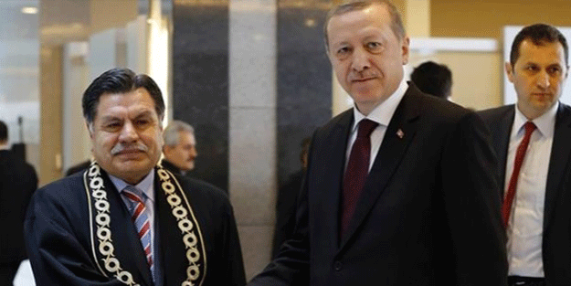 Eski Anayasa Mahkemesi Başkanı Haşim Kılıç, Cumhurbaşkanı Erdoğan'la yaşadığı anıyı paylaştı