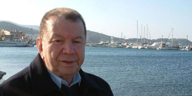 Eski bakan hayatını kaybetti