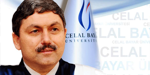 Eski Bakan'ın oğlu ve eşi FETÖ nedeniyle ihraç edildi