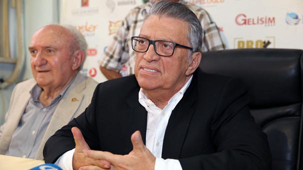 Eski Başbakan Yılmaz'dan Rahip Brunson açıklaması