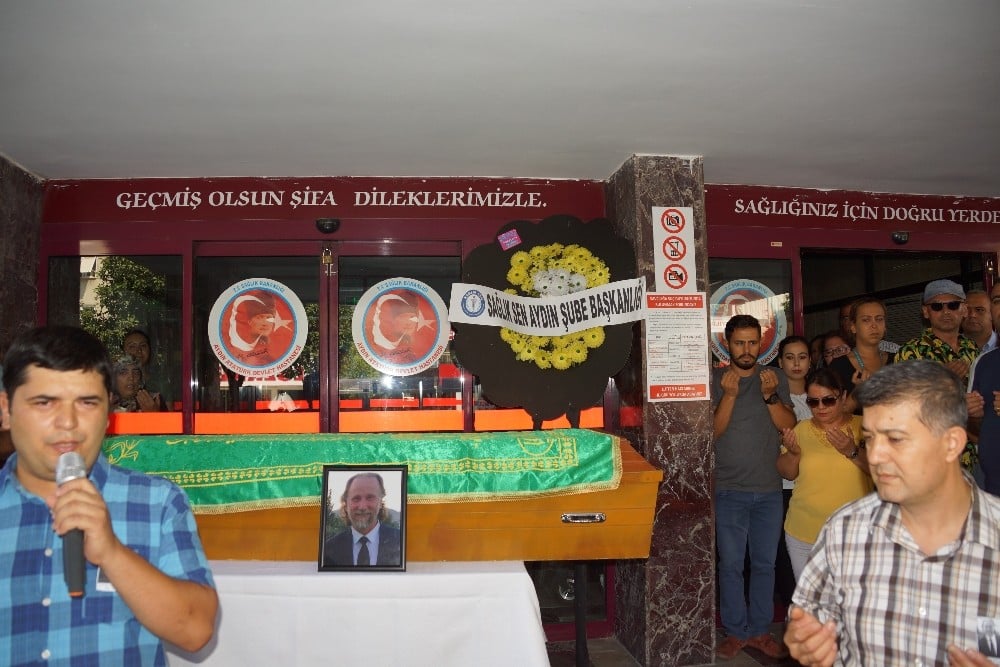 Eski Başhekim Çalaşyer son yolculuğuna uğurlandı 