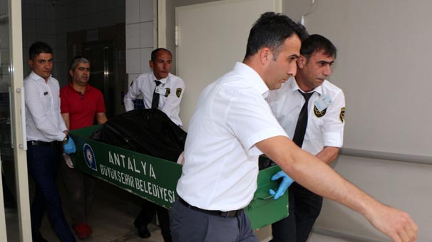 Eski belediye başkan yardımcısı, otel odasında ölü bulundu