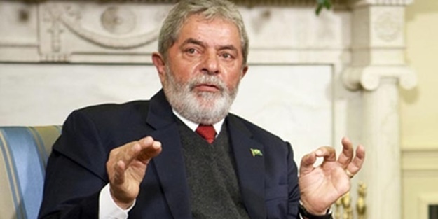 Eski cumhurbaşkanının evine ’yolsuzluk’ baskını