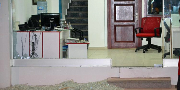 Eski başkanın iş yerine silahlı saldırı