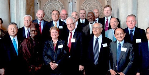 Eski dünya liderleri Ukrayna için bir araya geliyor