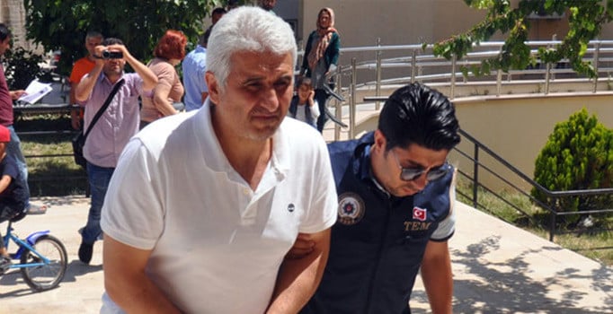 Eski emniyet müdürü, FETÖ'den cezaevine gönderildi