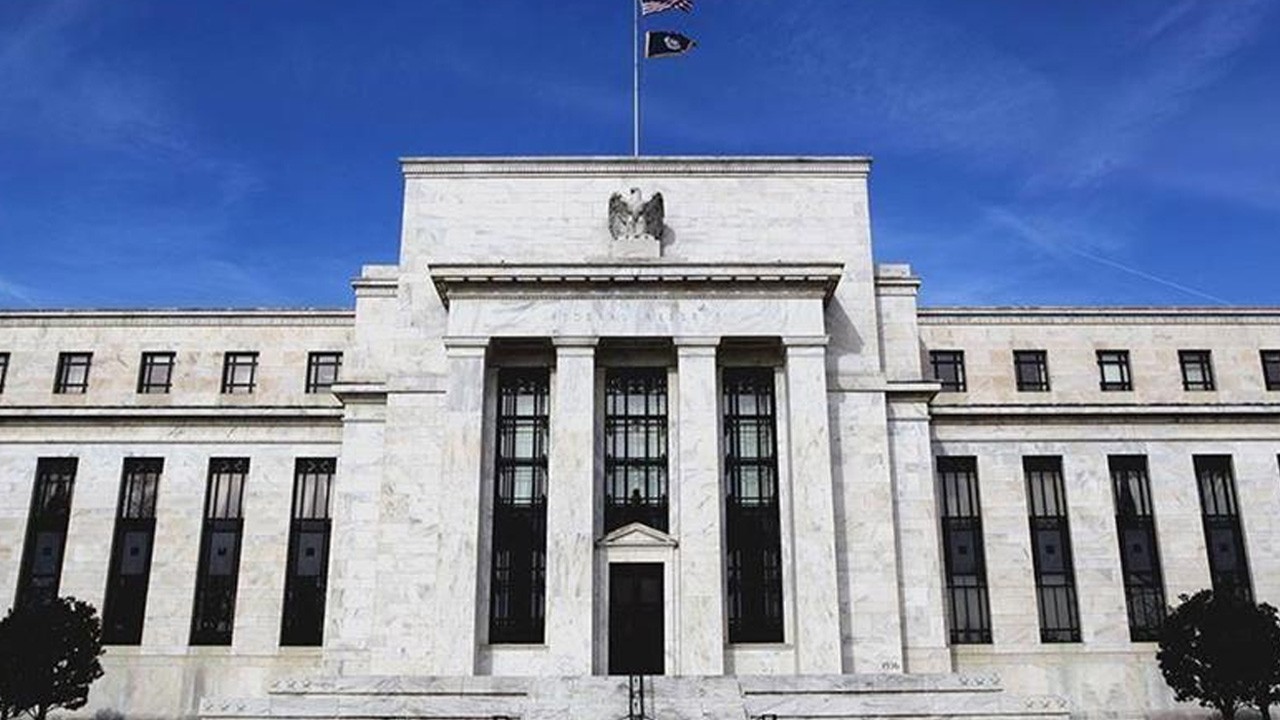 Eski Fed danışmanı casusluktan tutuklandı