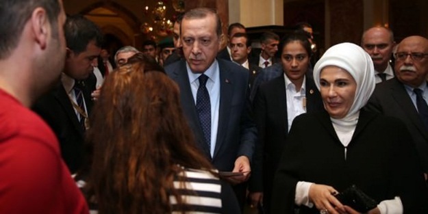 Eski Fenerbahçeli futbolcudan Erdoğan’a forma