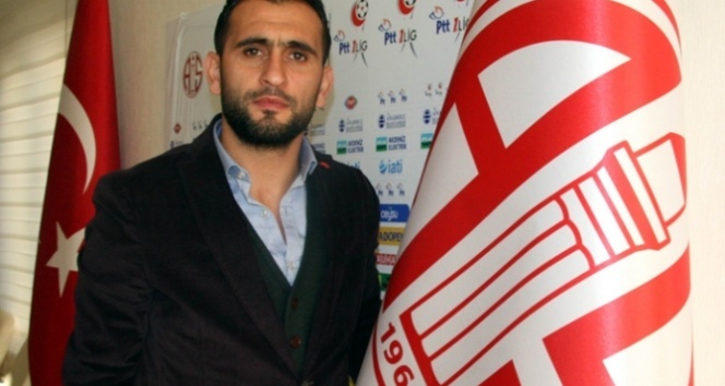 Eski Galatasaraylı futbolcuya ölüm tehditi