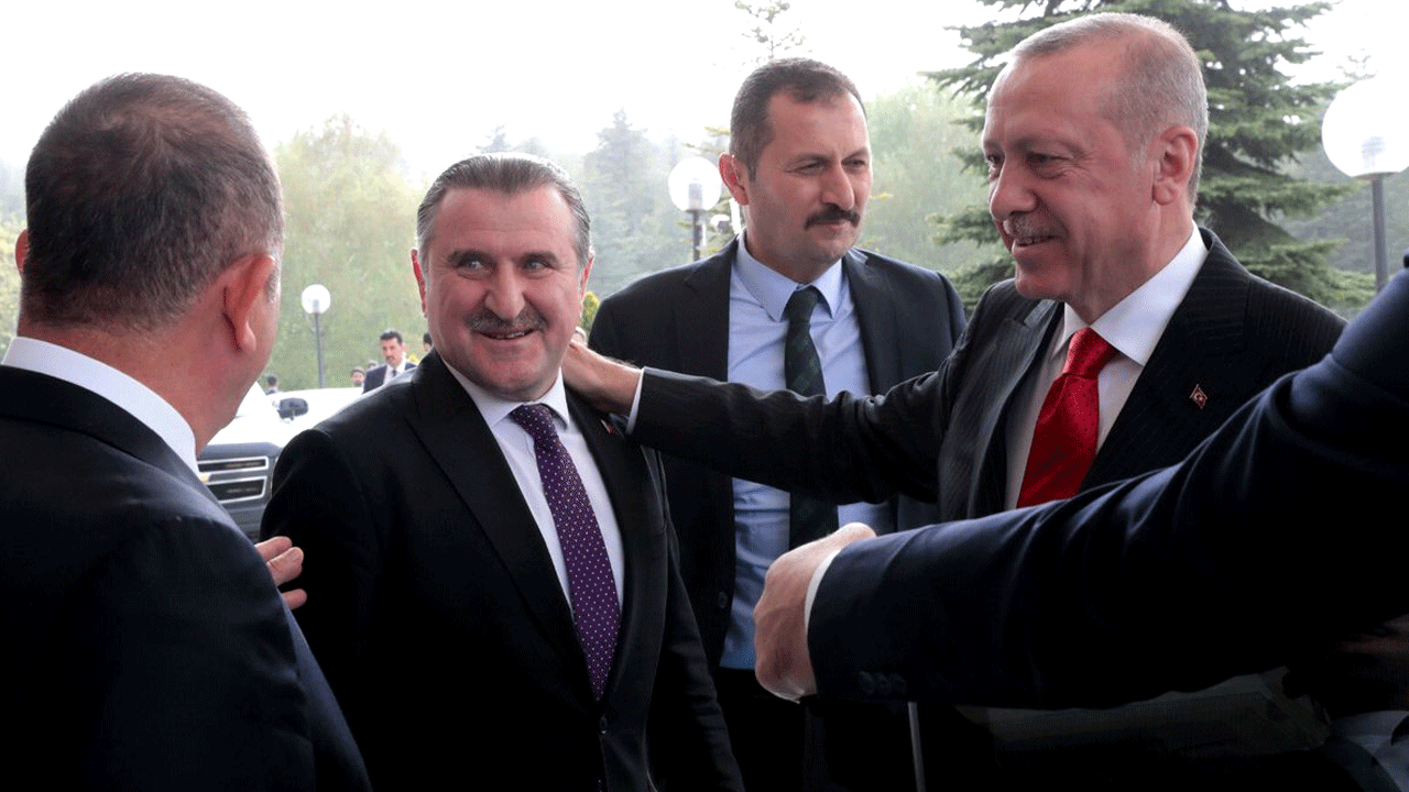 Eski günleri bizzat anlattı! Bakan Bak'ın anısı gündem oldu: Cumhurbaşkanı Erdoğan'dan burs almış