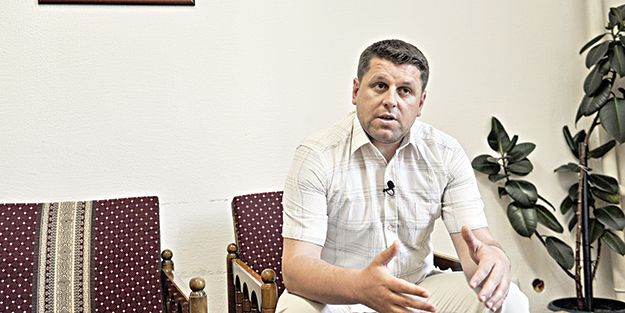 Eski günlerini arıyor