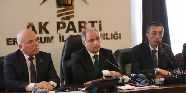 Efkan Ala'dan 'Necip Fazıl'lı örnek