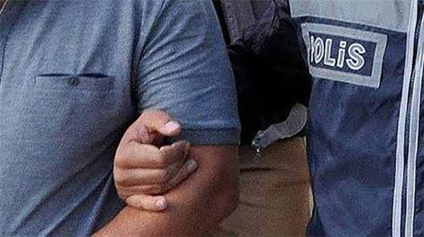 Eski İstihbarat Şube Müdürü için yakalama kararı