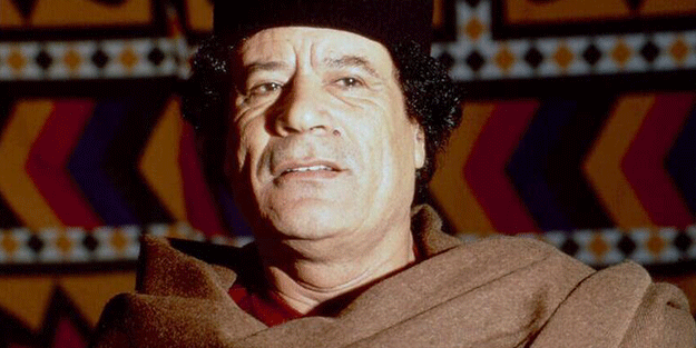 Eski İtalya Başbakanı’ndan Fransa’ya suçlama: Kaddafi’yi hedef aldı, yolcu uçağını düşürdü!