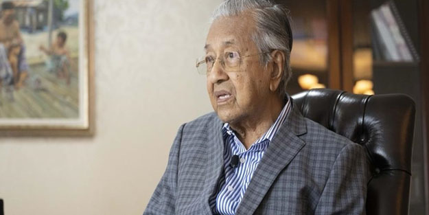 Eski Malezya Başbakanı Mahathir Muhammed konuştu: Avrupalılar İsrail'i suç işlediğinde bile savunmak istiyor