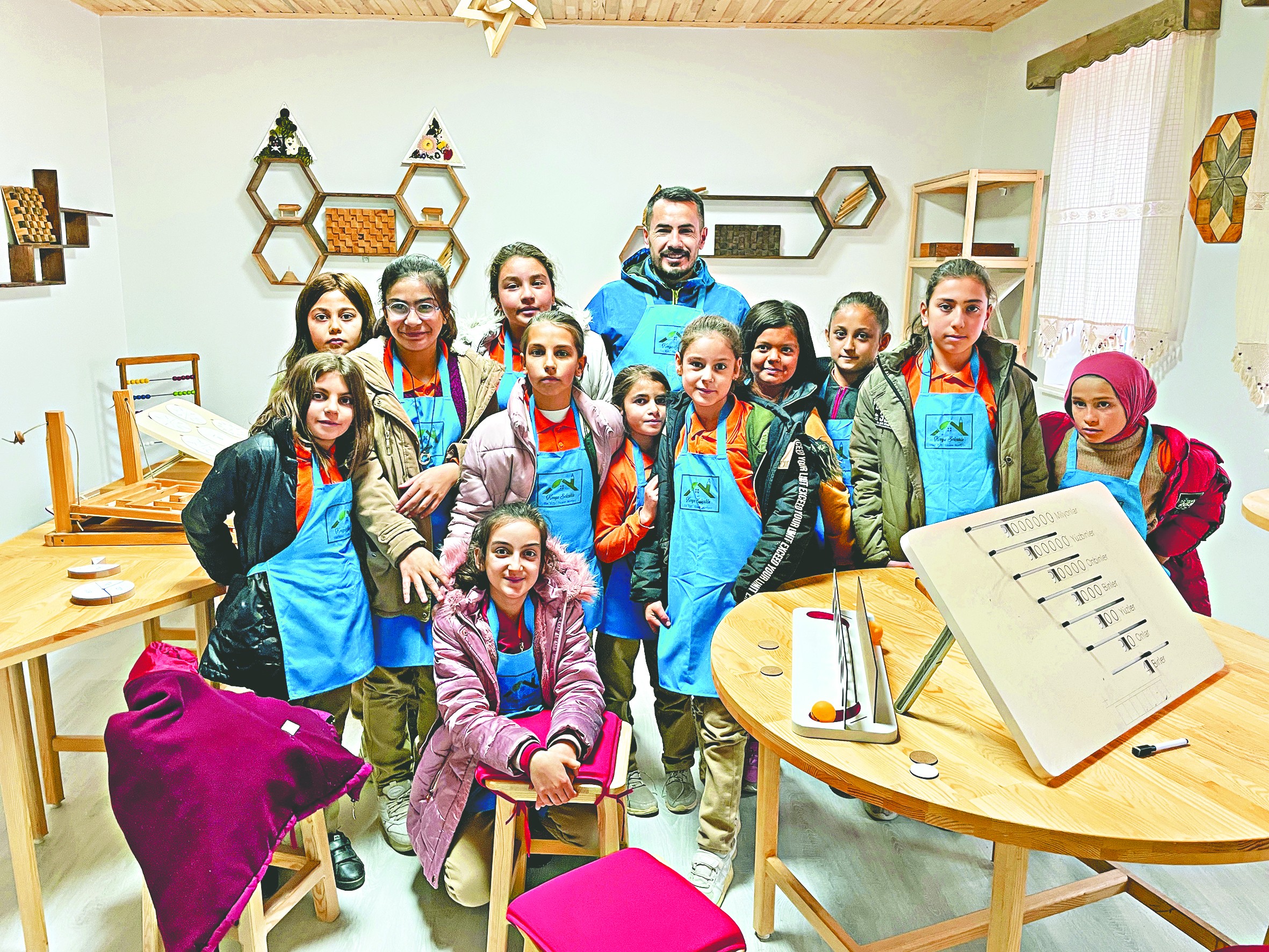 Eski okul binası köy yaşam merkeziyle eğitim yuvası oldu