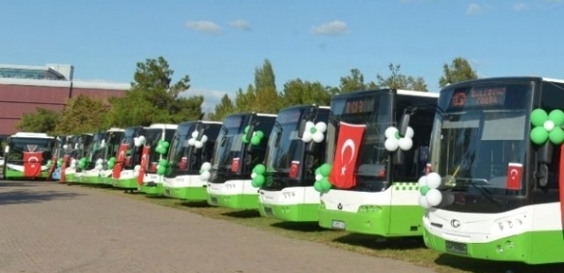 Eski otobüsler kalkıyor