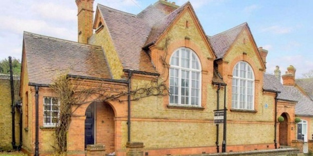 Eski polis karakolunu eve dönüştürdüler!