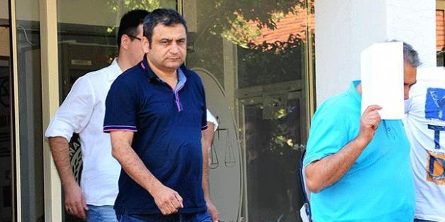 Eski rektör Sedat Laçiner'e FETÖ'den hapis cezası!