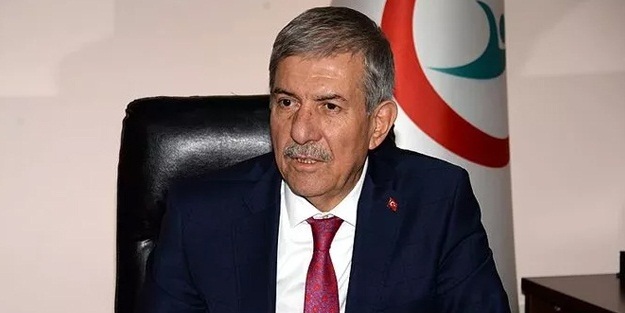 Eski Sağlık Bakanı karantinada