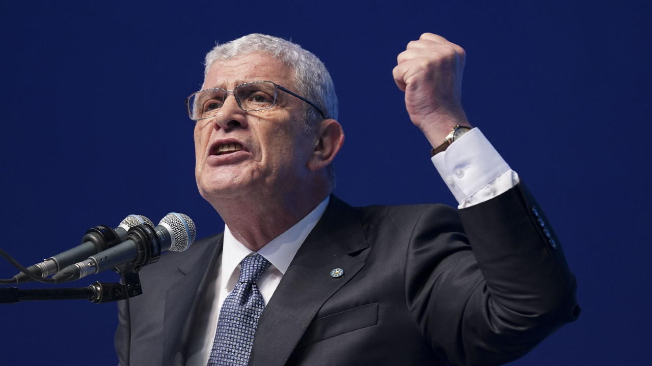 Eski Türkiye sevdalıları baronların paçasından ayrılmıyor! Müsavat Dervişoğlu’ndan skandal sözler