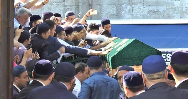 Eski Ulaştırma Bakanı Denizolgun son yolculuğuna uğurlandı