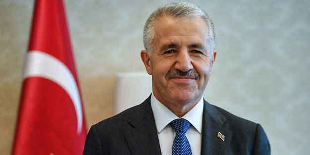 Eski Ulaştırma Denizcilik ve Haberleşme Bakanı Arslan oyunu verdi