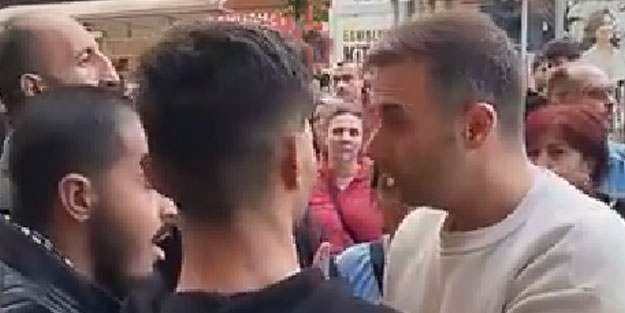 Eskişehir, Müslüman toprağı değil mi? Kelime-i Tevhid bayrağı rahatsız etti