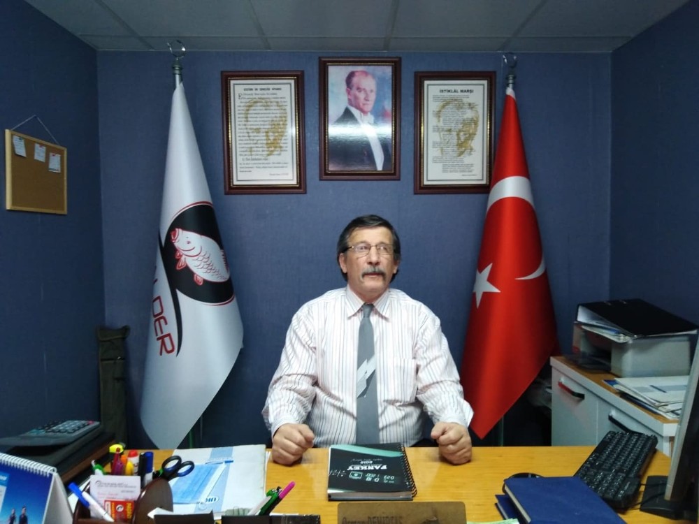 Eskişehir olta balıkçıları yeni av sezonuna başladı 