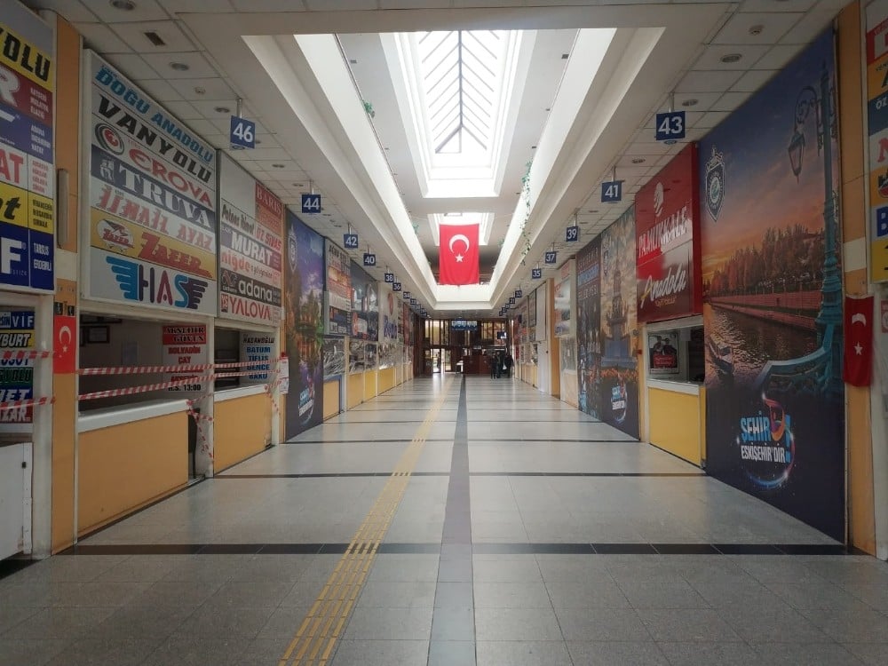 Eskişehir otogarında ’korona’ sessizliği 