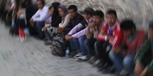 Eskişehir'de 24 düzensiz göçmen yakalandı