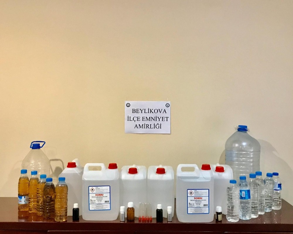 Eskişehir’de 39 litre kaçak içki ele geçirildi 