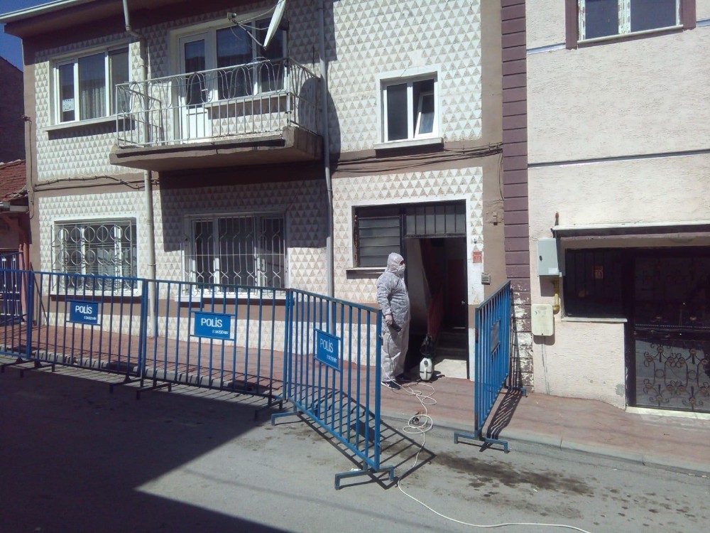 Eskişehir’de bir bina karantina altına alındı 