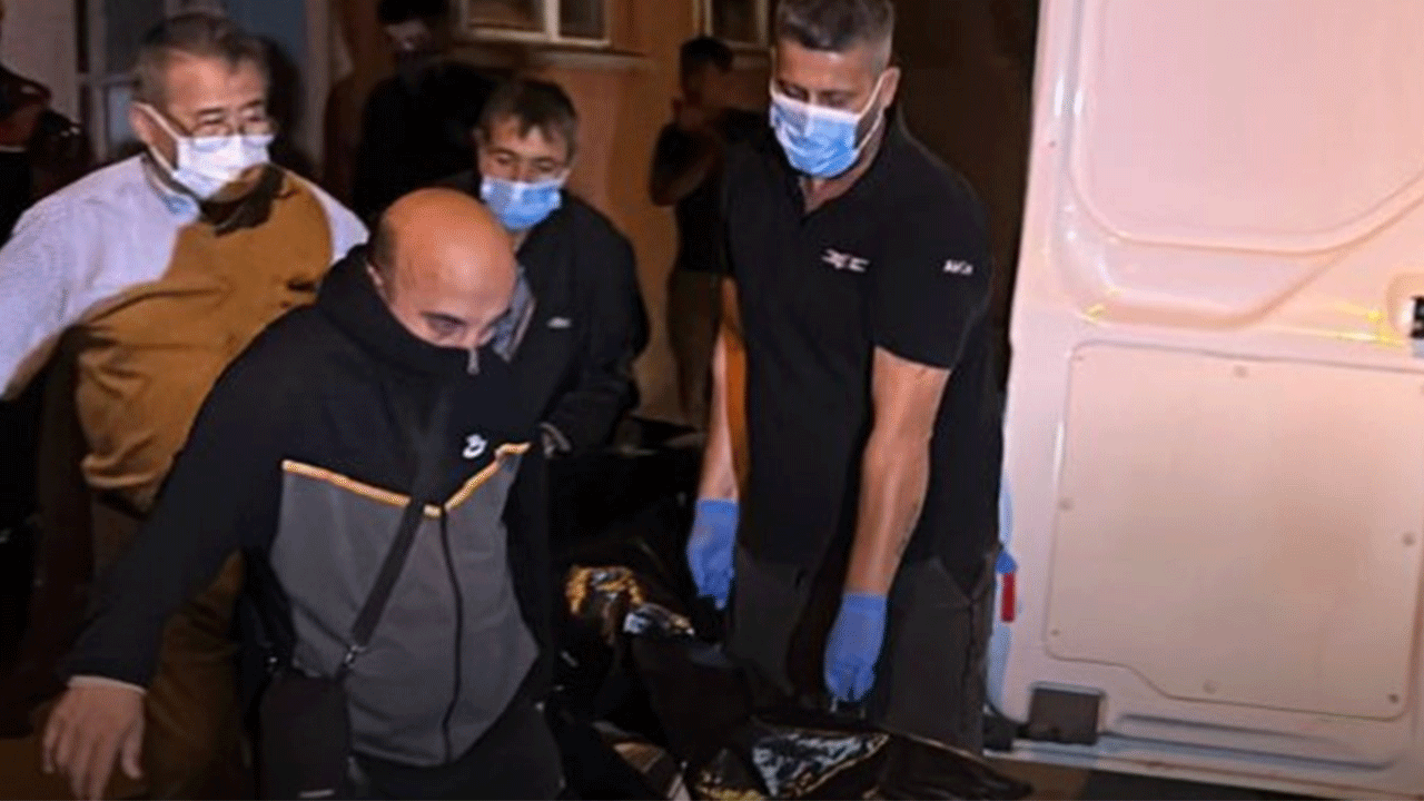 Eskişehir’de çöp ev vakası: Ceset koku nedeniyle zor çıkarıldı