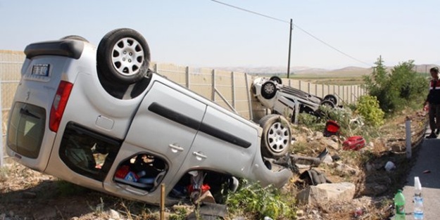  Eskişehir'de feci kaza: 4 ölü, 4 yaralı