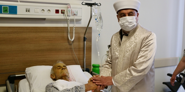 Eskişehir'de kanser tedavisi gören 62 yaşındaki adam Müslüman oldu