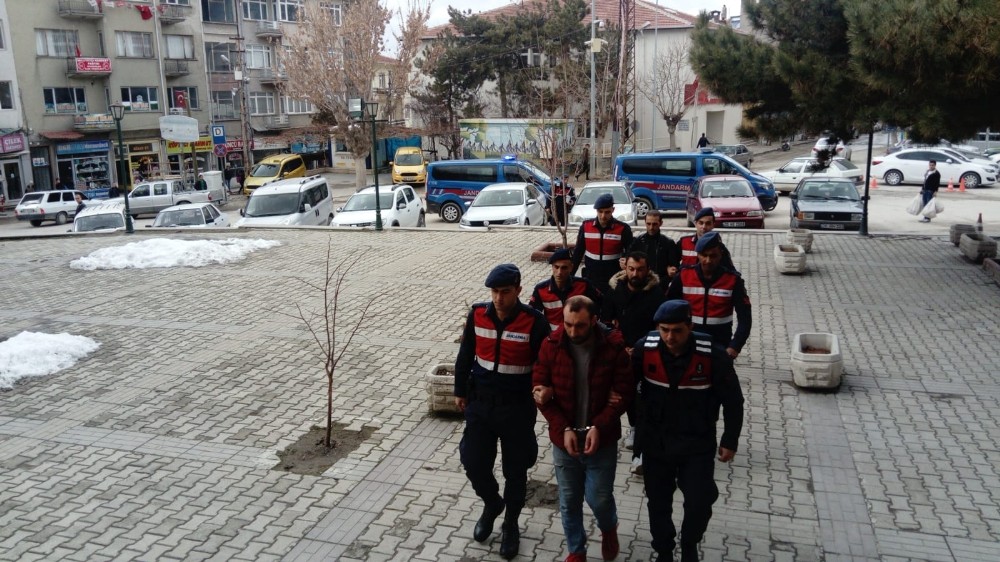 Eskişehir’de küçükbaş hayvan hırsızları tutuklandı 