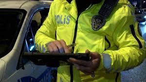 Eskişehir'de polisten kaçan motosiklet sürücüsüne rekor ceza