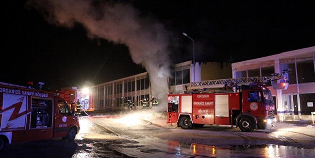 Eskişehir'de şiddetli patlama! Ynagın çıktı