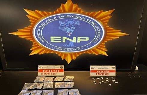 Eskişehir'de uyuşturucu tacirlerine operasyon! Çok sayıda kişi yakalandı